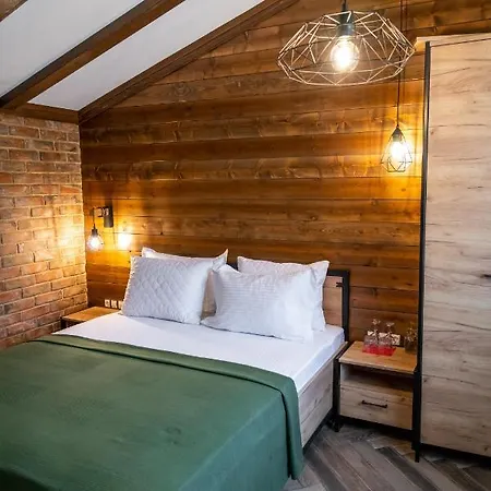 Hunters House Maison d'hôtes Ezerets