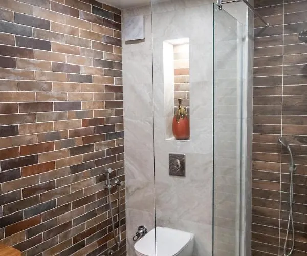 Hunters House Езерец