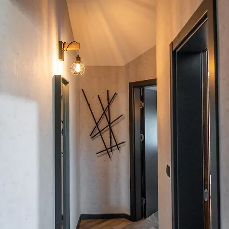 Hunters House 4*