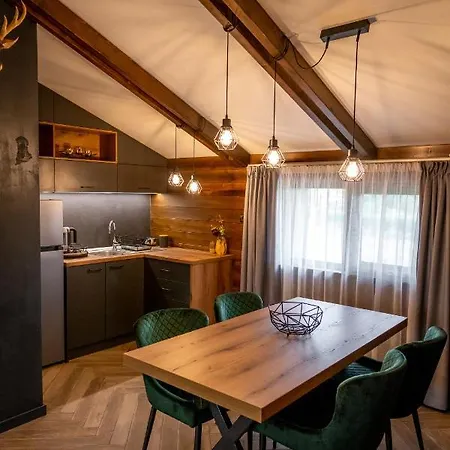 Hunters House Affittacamere Ezerets