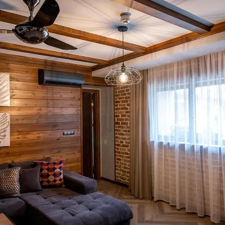 Vendégház Hunters House 4*