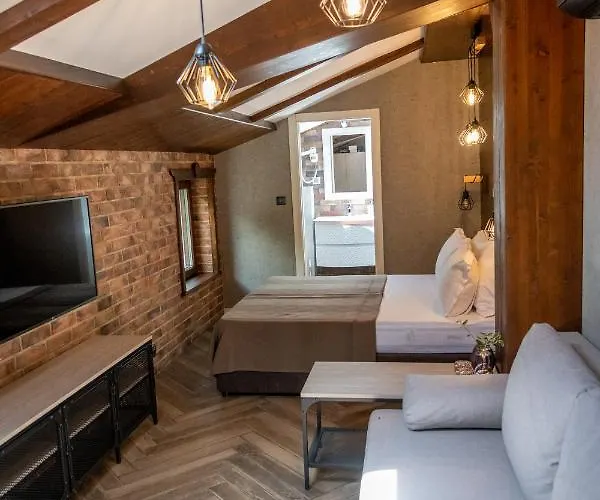 Gasthuis Hunters House