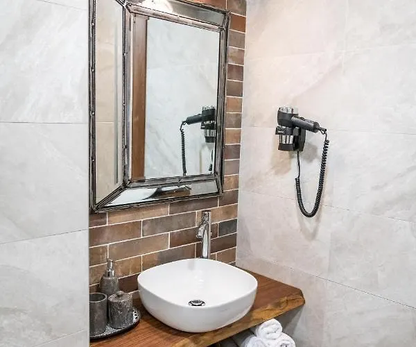 Gasthuis Hunters House